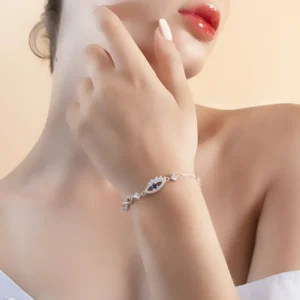 Eyablue Infinity Silver Bracelet - SERLA